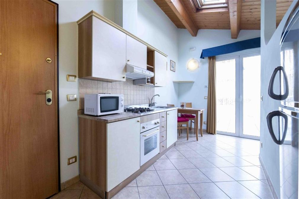 Residenza Melucci Aparthotel Rimini Exterior foto