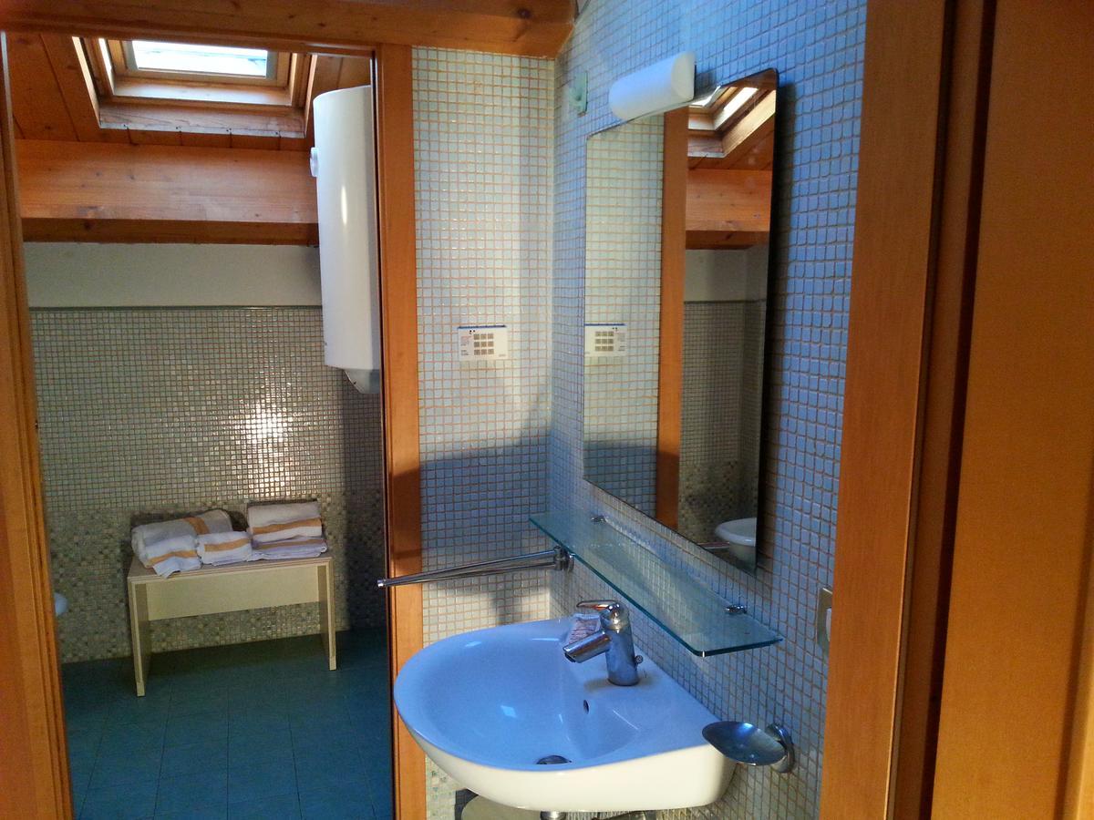 Residenza Melucci Aparthotel Rimini Exterior foto