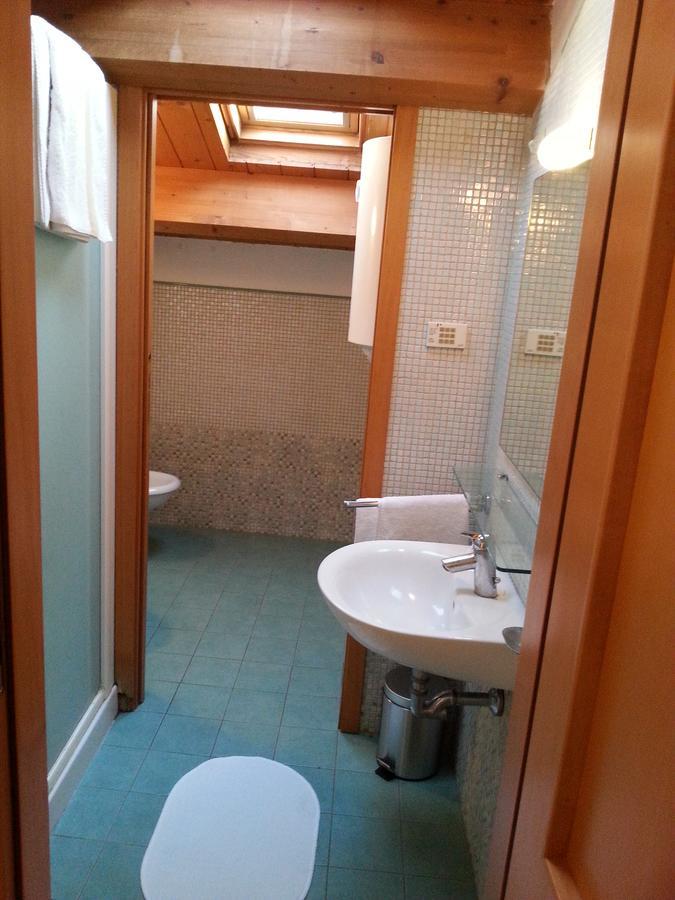 Residenza Melucci Aparthotel Rimini Exterior foto