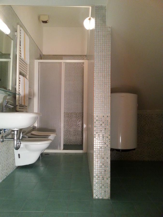 Residenza Melucci Aparthotel Rimini Exterior foto